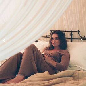 Honey Pants Sandalwood